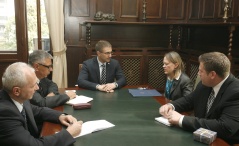 13. septembar 2012. Predsednik Narodne skupštine i ambasador Sjedinjenih američkih država u Srbiji (Foto TANJUG) 